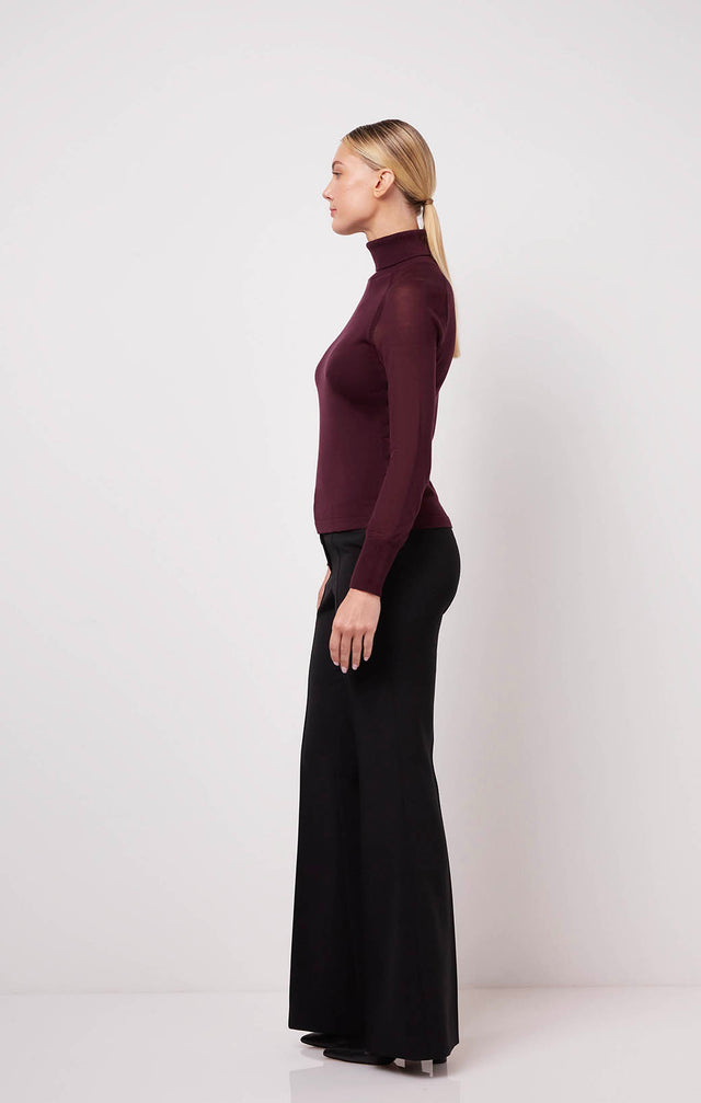 Holly - Turtleneck Sweater With Semi-Sheer Sleeves - On Model Image