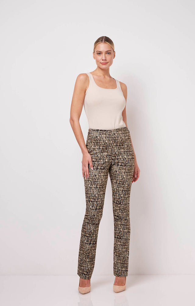 Memory - Stretch Cotton Print Pants - On Model Image