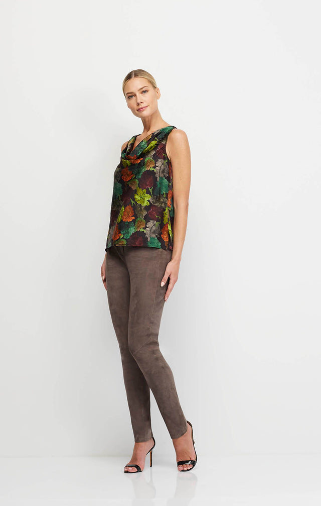 Intimate - Leaf-Printed Stretch Silk Satin Charmeuse Blouse - On Model Image